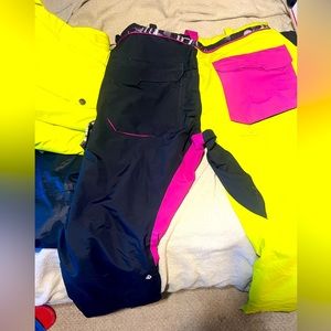 Volcom gore Tex snow pants. Size xl